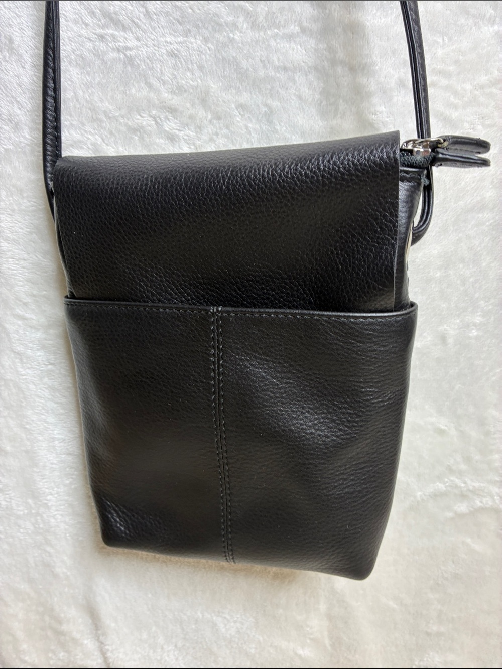 Classic Black Leather Messenger Crossbody